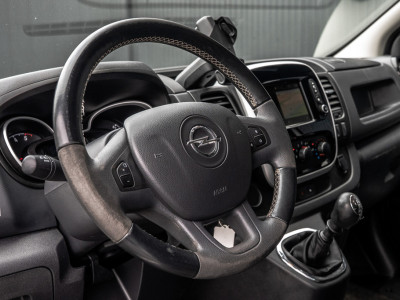 Opel Vivaro 1.6 CDTI L2H1 | DC 5-Zits | LED | Camera | Airco | Trekhaak 11
