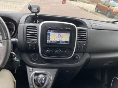 Opel Vivaro 1.6 CDTI L2H1 DC Sport EcoFlex / Airco / Navigatie / Camera / PDC / Cruise Control / euro5 / APK 20-4-2027/ 88KW=120PK foto 12
