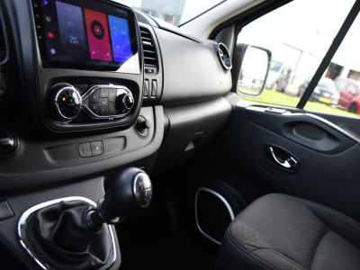 Opel Vivaro 1.6 CDTI L2H1 DC Sport EcoFlex MARGE! Camera, Cruise, 140pk Multimedia, Stoelverwarming, Trekhaak, Clima, Uniek! foto 19