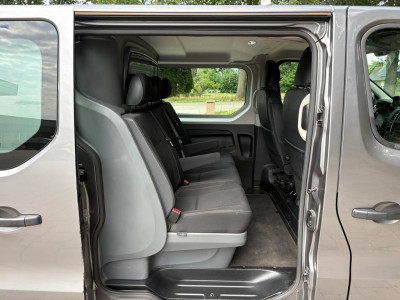 Opel Vivaro 1.6 CDTI L2H1 DC Sport EcoFlex|NAP|DUBBELCABINE|airco|cruise|achteruitrijcamera|trekhaak|bluetooth|EURO6 foto 9