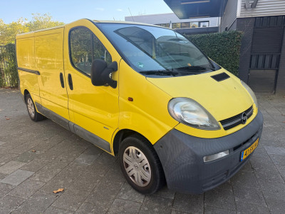 Opel Vivaro 1.9 CDTI L2H1DC Elegance Airco 3-Zits foto 2