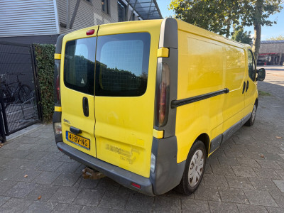 Opel Vivaro 1.9 CDTI L2H1DC Elegance Airco 3-Zits foto 3
