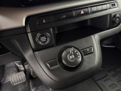 Opel Vivaro 2.0BlueHDi 145PK Automaat XXL S&S | Achterdeuren | Multimedia | Navigatie | 3-Zits | Betimmering | Airco | Cruise 16