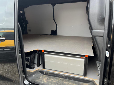 Opel Vivaro 2.0 BlueHDi 145pk L2 Automaat Airco Navigatie Camera foto 4