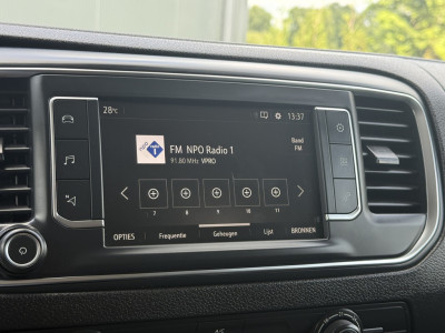 Opel Vivaro 2.0 CDTI 123 PK / L2H1 / 1e EIG. / TREKHAAK / CAMERA / CARPLAY / NAVI / CRUISE / AIRCO 15