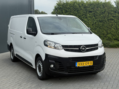 Opel Vivaro 2.0 CDTI 145 PK / L3H1 / 1e EIG. / AIRCO / CRUISE / CAMERA / NAVI / CARPLAY / 3-ZITS foto 4