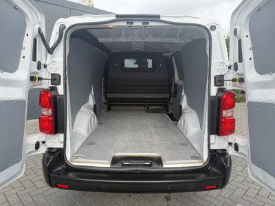 Opel Vivaro 2.0 CDTI 145 PK / L3H1 / 1e EIG. / AIRCO / CRUISE / CAMERA / NAVI / CARPLAY / 3-ZITS foto 6