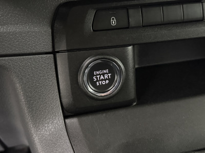 Opel Vivaro 2.0CDTI 150PK XXL Dubbele Cabine Sport | Navigatie | Camera | Airco | Cruise | LMV | Trekhaak 17