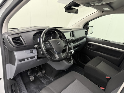 Opel Vivaro 2.0CDTI 150PK XXL Dubbele Cabine Sport | Navigatie | Camera | Airco | Cruise | LMV | Trekhaak 3