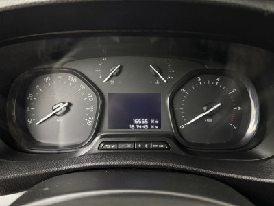 Opel Vivaro 2.0CDTI 150PK XXL Dubbele Cabine Sport | Navigatie | Camera | Airco | Cruise | LMV | Trekhaak 9