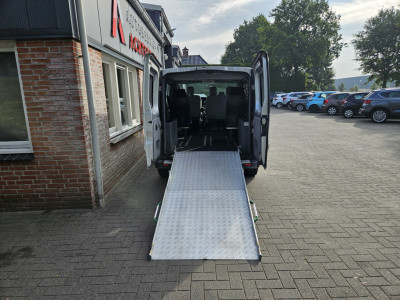 Opel Vivaro 2.0 CDTI L1H1 DC Rolstoelbus! NAP! Marge! Nette Staat! Airco! 5-Zitplaatsen! foto 2