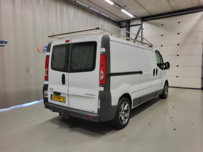 Opel Vivaro 2.0CDTI L2/H1 Airco Trekhaak! foto 3