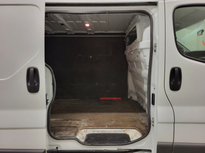 Opel Vivaro 2.0CDTI L2/H1 Airco Trekhaak! foto 7