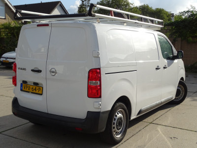 Opel Vivaro 2.0 CDTI L2H1 Automaat foto 8