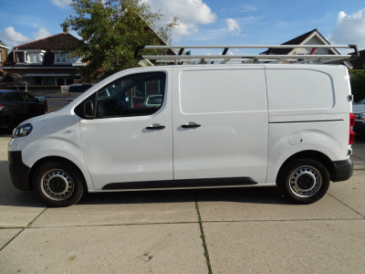 Opel Vivaro 2.0 CDTI L2H1 Edition foto 9