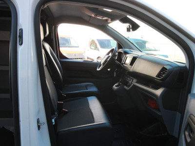 Opel Vivaro 2.0 CDTI L2H1 Edition 122PK Automaat / Camera / Navi / App connect foto 4