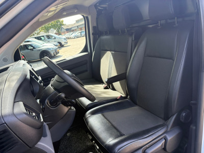 Opel Vivaro 2.0 CDTI L2H1 Edition|144PK|airco|cruise|apple carplay|trekhaak|parkeersensoren achter|EURO6|DAB+|elektrisch pakket foto 12
