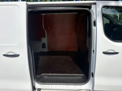 Opel Vivaro 2.0 CDTI L2H1 Edition|144PK|airco|cruise|apple carplay|trekhaak|parkeersensoren achter|EURO6|DAB+|elektrisch pakket foto 9