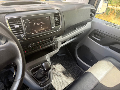 Opel Vivaro 2.0 CDTI L2H1 Edition|144PK|airco|cruise|apple carplay|trekhaak|parkeersensoren achter|drie zitplaatsen|EURO6. 14