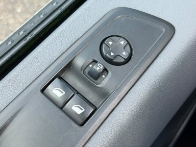 Opel Vivaro 2.0 CDTI L2H1 Edition AUTOMAAT / Camera / Trekhaak / App connect foto 17