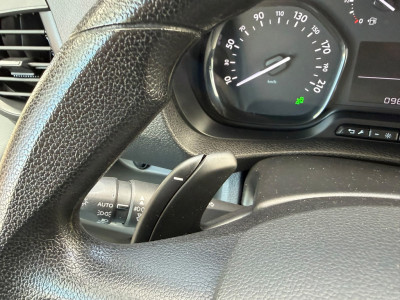 Opel Vivaro 2.0 CDTI L2H1 Edition AUTOMAAT / Camera / Trekhaak / App connect foto 18