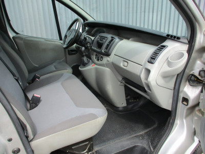 Opel Vivaro 2.0 CDTI L2H1 Trekhaak Airco foto 11