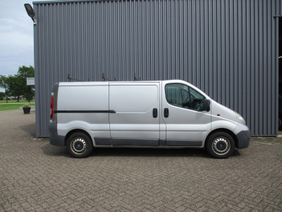 Opel Vivaro 2.0 CDTI L2H1 Trekhaak Airco foto 3