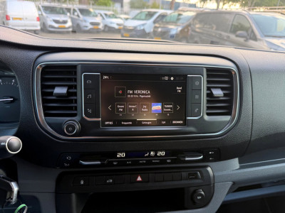 Opel Vivaro 2.0 CDTI L3H1 Automaat 177PK Innovation / Trekhaak / App connect foto 12