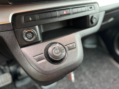 Opel Vivaro 2.0 CDTI L3H1 DC Innovation|177PK|Automaat|dubbel|cabine|adaptiev.cruise|head-up|clima|achteruitrijcamera|parkeersenor 19