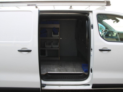 Opel Vivaro 2.0 CDTI L3H1 Edition AUTOMAAT 122PK / Trekhaak / Imperiaal / App connect foto 9