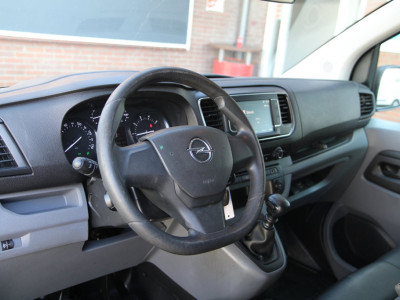 Opel Vivaro 2.0 CDTI L3H1 Edition / Imperiaal / Camera / Trekhaak / App connect foto 13