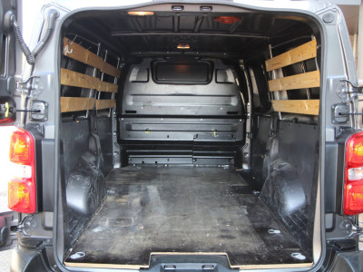 Opel Vivaro 2.0 CDTI L3H1 Edition / Imperiaal / Camera / Trekhaak / App connect foto 7