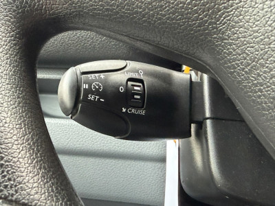 Opel Vivaro 2.0 CDTI L3H1 Edition / Trekhaak / App connect / Camera / Laadruimte inrichting foto 18