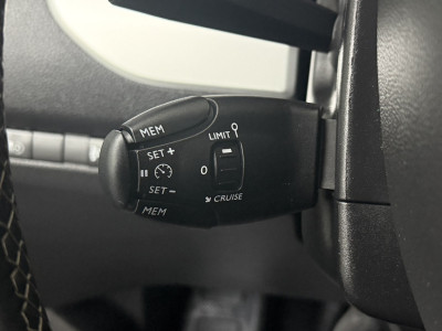 Opel Vivaro 2.0CDTi 144PK Lang | Airco | Camera | 3-Zits | Betimmering foto 15