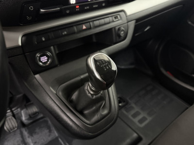 Opel Vivaro 2.0CDTi 144PK Lang | Airco | Camera | 3-Zits | Betimmering foto 17