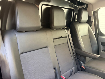 Opel Vivaro Automaat 2.0 CDTI 144pk euro6 L3H1 Edition, 3persoons, Airco, CruiseControl, Navigatie, Trekhaak, Rijklaarprijs foto 3