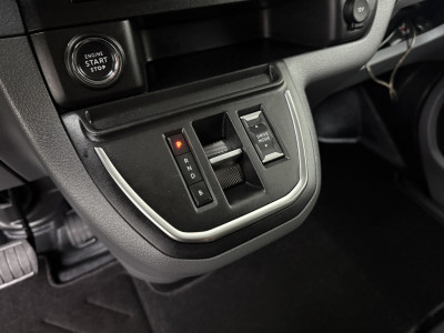 Opel Vivaro Lang Edition 75 kWh | Elektrisch | Navigatie | Camera | Airco | Cruise foto 17