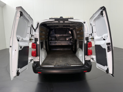 Opel Vivaro XXL  Edition 75 kWh | Elektrisch | Navigatie | Multimedia | Airco | Cruise foto 4