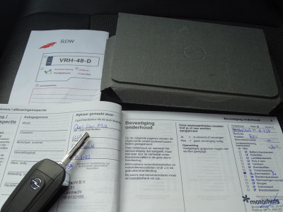 Opel Vivaro-e L3H1 75 kWh DC-snellader foto 17