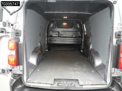 Opel Vivaro-e 136pk Elektrisch 75kWh L3H1 Airco Parkeersensoren Cruise SOH 92% Airco Cruise control foto 10