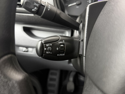Opel Vivaro Combi 1.5CDTI 9-Persoons | Personenbus | Kombi | Airco | Cruise foto 15