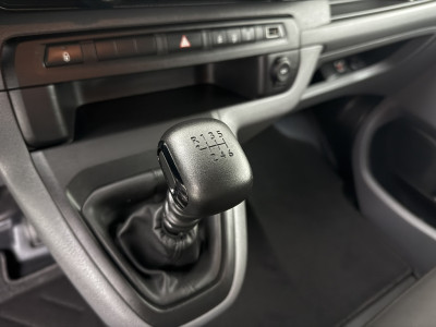 Opel Vivaro Combi 1.5CDTI 9-Persoons | Personenbus | Kombi | Airco | Cruise foto 16