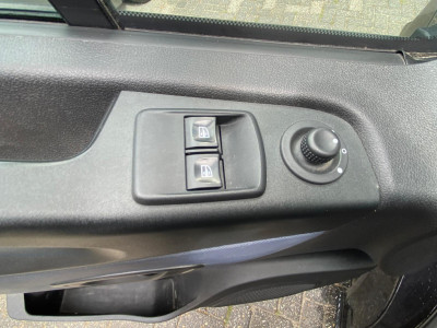 Opel Vivaro Combi 1.6 CDTI L1H1 Innovation 9-Persoons foto 9