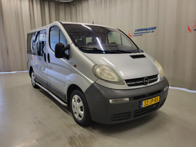 Opel Vivaro Combi 1.9DCI Personenbus foto 15