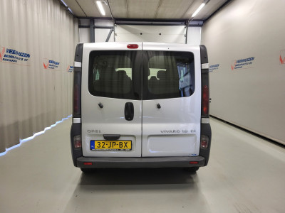 Opel Vivaro Combi 1.9DCI Personenbus foto 17