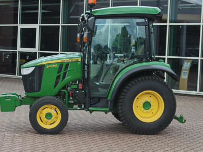 Overige merken 3046R HST 46 PK 4X4 Compact Tractor Fronthef, Airco, werkverlichting 3