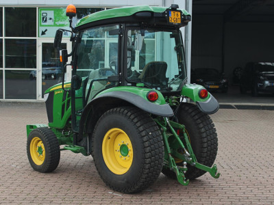 Overige merken 3046R HST 46 PK 4X4 Compact Tractor Fronthef, Airco, werkverlichting 5