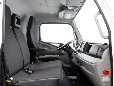 Overige merken Canter 3.0D 150pk E6 Bakwagen met laadklep en zijdeur + trekhaak 3500kg 04-2020 5