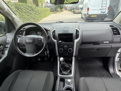Overige merken D-Max 1.9D 120KW Euro6 Veth Dubbele Cabine lang LS 4WD â 5-persoons â Grijs kenteken â 3,5T Trekhaak foto 13