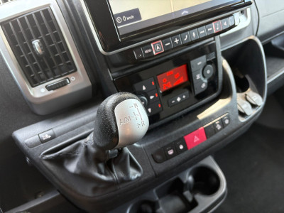 Overige merken H737 |CAMPER|MARGE|150PK|Automaat|EURO6|cruise|airco|achteruitrijcamera|navi|2 bedden|4 zitplaatsen|koelkast|keukenblok|toilet foto 17